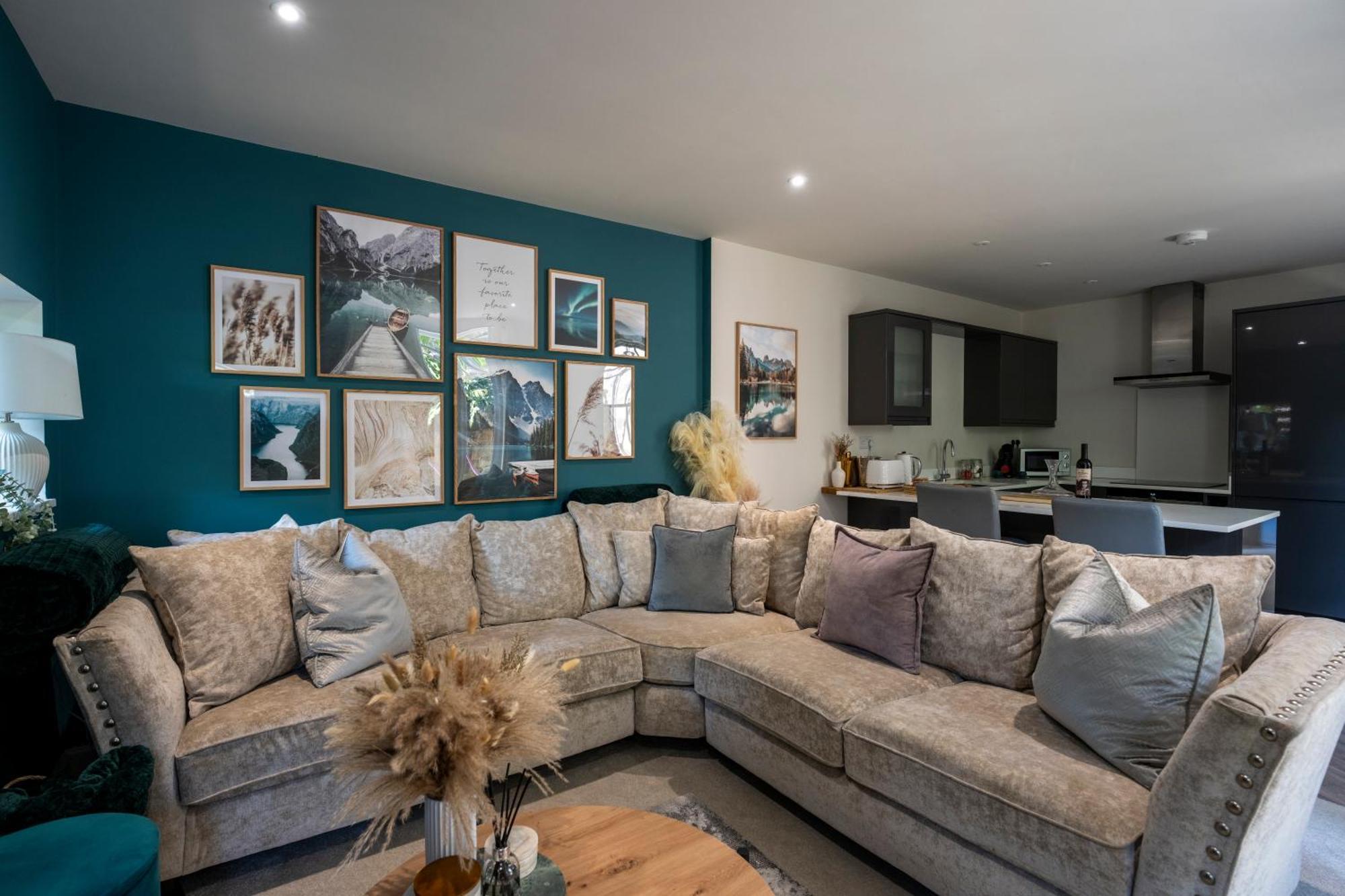 Spring Mount Luxury Apartment: Central Harrogate Retreat Exterior photo